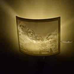 Mount Rushmore lamp lithophane