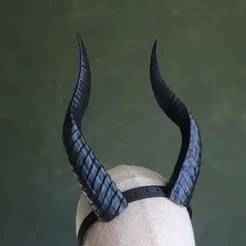 Syl | Costume Goat Horns
