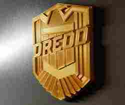 Yargıç Dredd Göğüs Rozeti Pervanesi 2012 Filminden Esinlenilmiştir