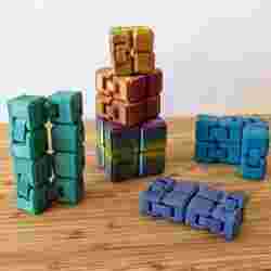 Sturdy Infinity Cube / Cubo infinito