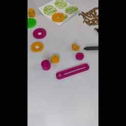 CIRCULAR STIKER CUTTERS