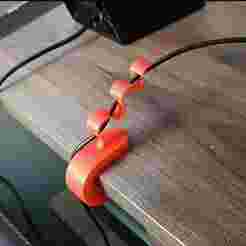 Mouse cable holder V2 STL