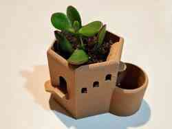 Altıgen Kule Saksı