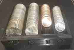 masaüstü Amerikan madeni para tutacağı.