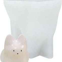 Korean mold white cat