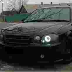 Reflector curtain lever on a 2003 kia magentis