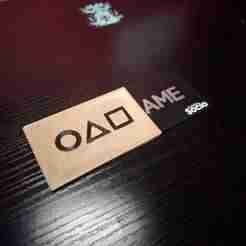 Squid game card holder