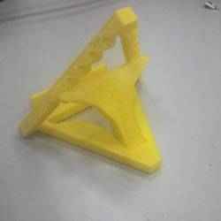 A Triangle 4"~8" Gadget Stand