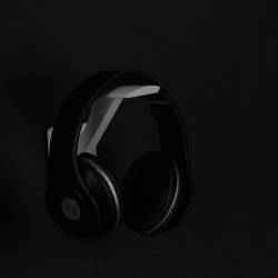 Silver Stone/Linus Tech Tips dual headphone wall mount competition entry by Richard Barrie