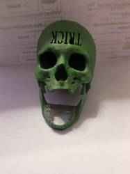 Şaka ya da ikram çantası kafatası