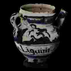 Apothecary vessel for liquorice syrup